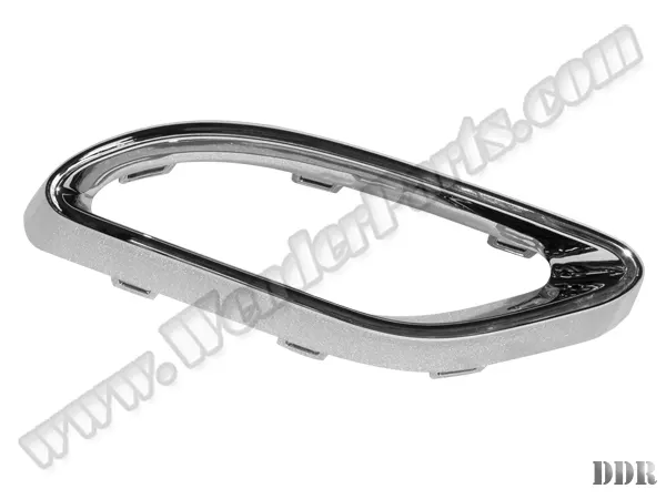 Mercedes C Serisi W205 Egzoz Ucu Çerçevesi Sol; Krom | WENDER MA2058852221