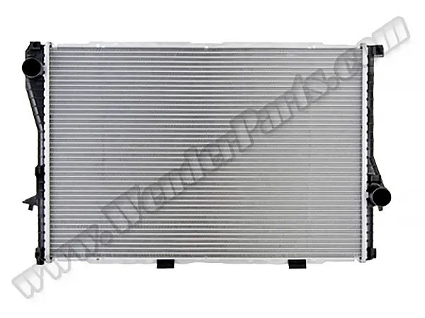 BMW 5 Serisi E39 M62 M73 1999-2003 Motor Su Radyatörü Man/Otomatik Şanzıman AC+/ | WENDER BA17111436063