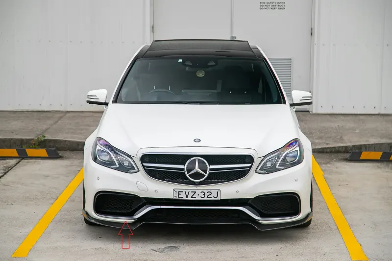 Mercedes E Serisi W212 AMG E63 Ön Tampon Nikelajı Alt Sağ